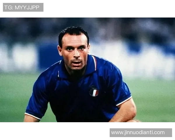 意大利足球传奇曼的辉煌岁月与对足球的深刻影响